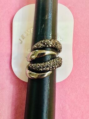 Silver Tone Rhinestone Wrap Ring ✨ Adjustable Size 7–8 NWT